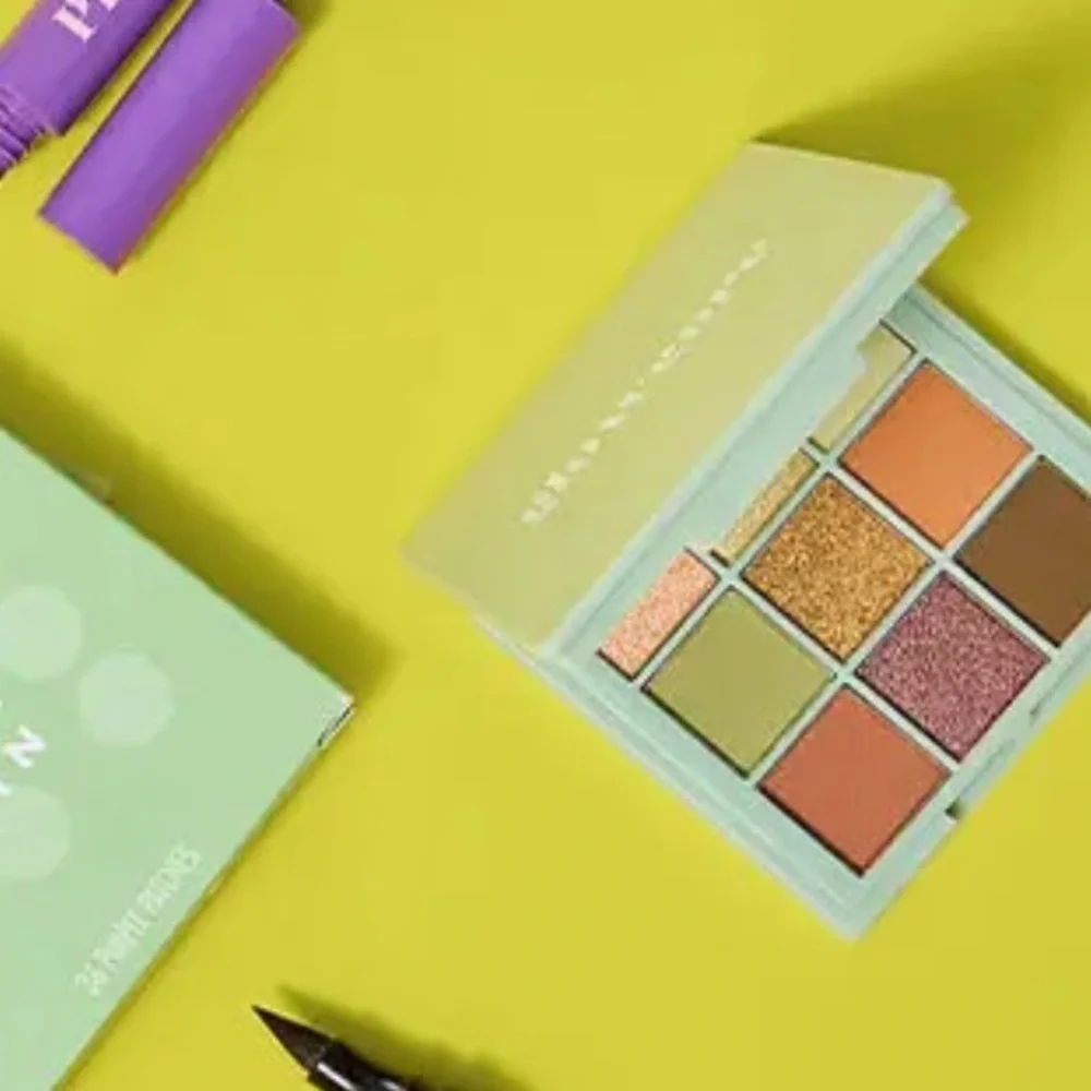 Glow Core Mystic Earth Eyeshadow Palette